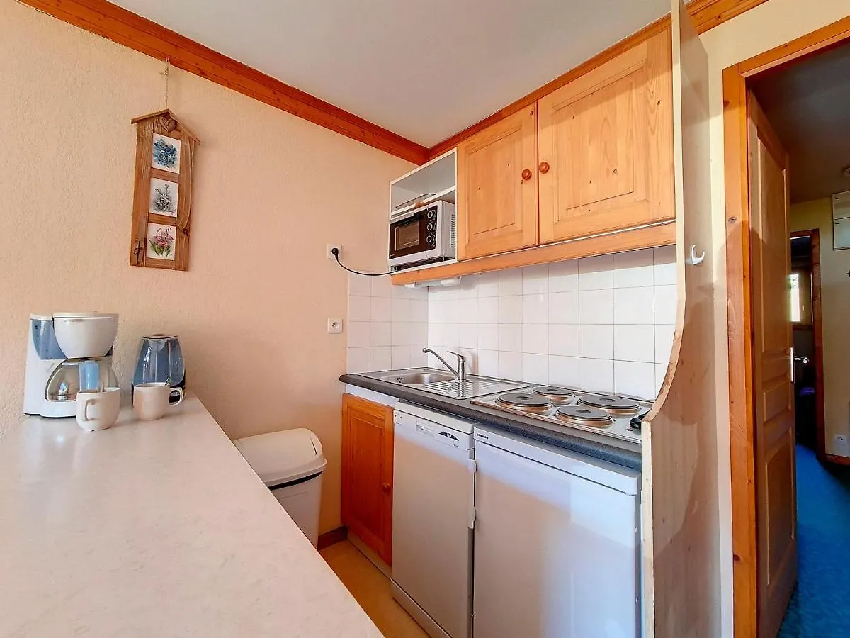 Appartement Skis Aux Pieds, Balcon, 4 Pers, 2 Flocons Argent, Les Belleville - Fr-1-344-940 Les Bruyères Διαμέρισμα